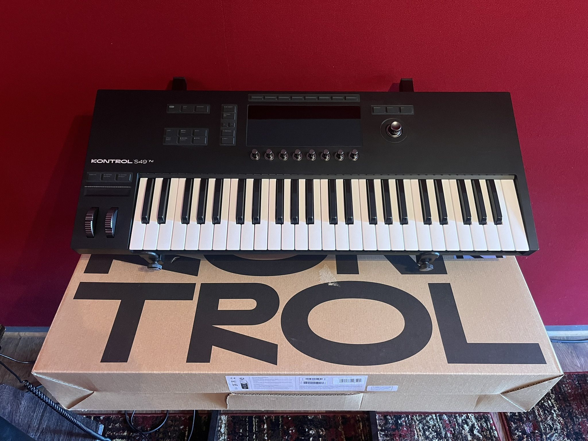 Native Instrumenta Komplete Kontrol S49 Midi Keyboard