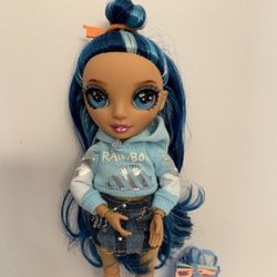Skyler Bradshaw Rainbow Junior High Series 1 Doll