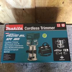 Makita XGT 40v Router Complete Kit New