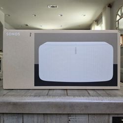 Sonos Five Premium Smart WiFi Speaker - Model S24 White - Good Condition