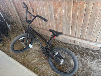 Kids black mongoose bike