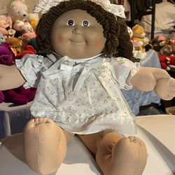 Cabbage, Patch Doll
