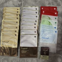 Medicube Face mask and vitamin C
