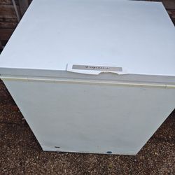 Compact Freezer 