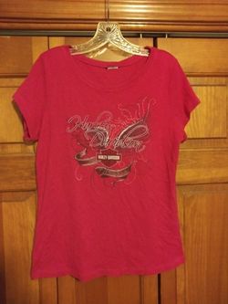 WOMEN'S 21" COLLAR TO BOTTOM AND 19" PIT TO PIT HARLEY-DAVIDSON LAS VEGAS, NEVADA SHIRT