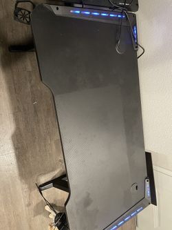 Gaming table