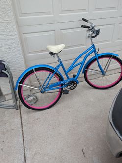 Ladies 26-in Colby beach cruiser bike