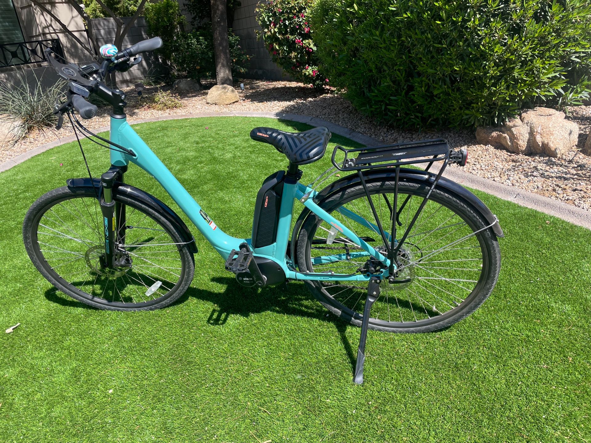 i Zip  Electric Woman’s Bike For Sale 