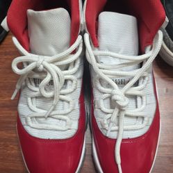 Jordan 11 Cherry
