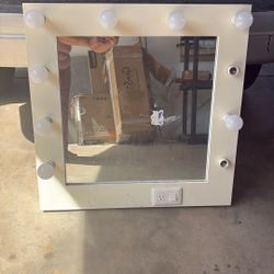 Vanity Mirror 