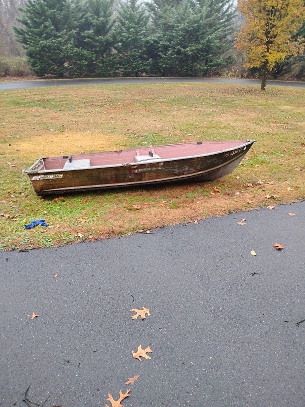 Smoker Craft Four By Twelve Boat