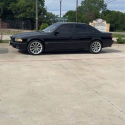 2001 BMW 740