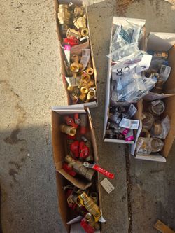 Huge lot of plumbing parts