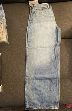 H&M Women’s Baggy Jeans Size 30/32