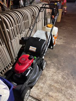 Makina Honda HRX2175HYA $550. Sopladora Stihl br450 $300. Fumigadora Stihl SR430  $450