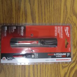 Milwaukee flashlight