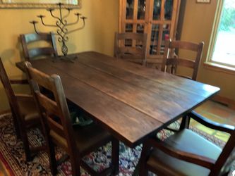 High value, Beautiful, solid, walnut dining table with six chairs excellent condition