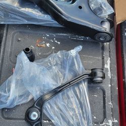 1999 ---2006-Chevy Silverado/ GMC Sierra 1500 upper and lower  Control Arms set