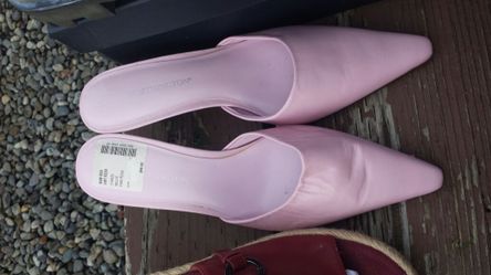 Pink heals size 7/8