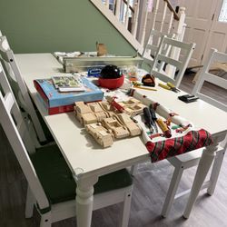 Table (with Leaf) And 6 Chairs 