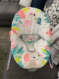 Vibrating baby bouncer