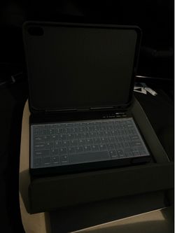 iPad a17 case and screen protector