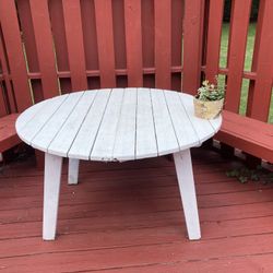 Free Table And Could Use One Coat Of Paint