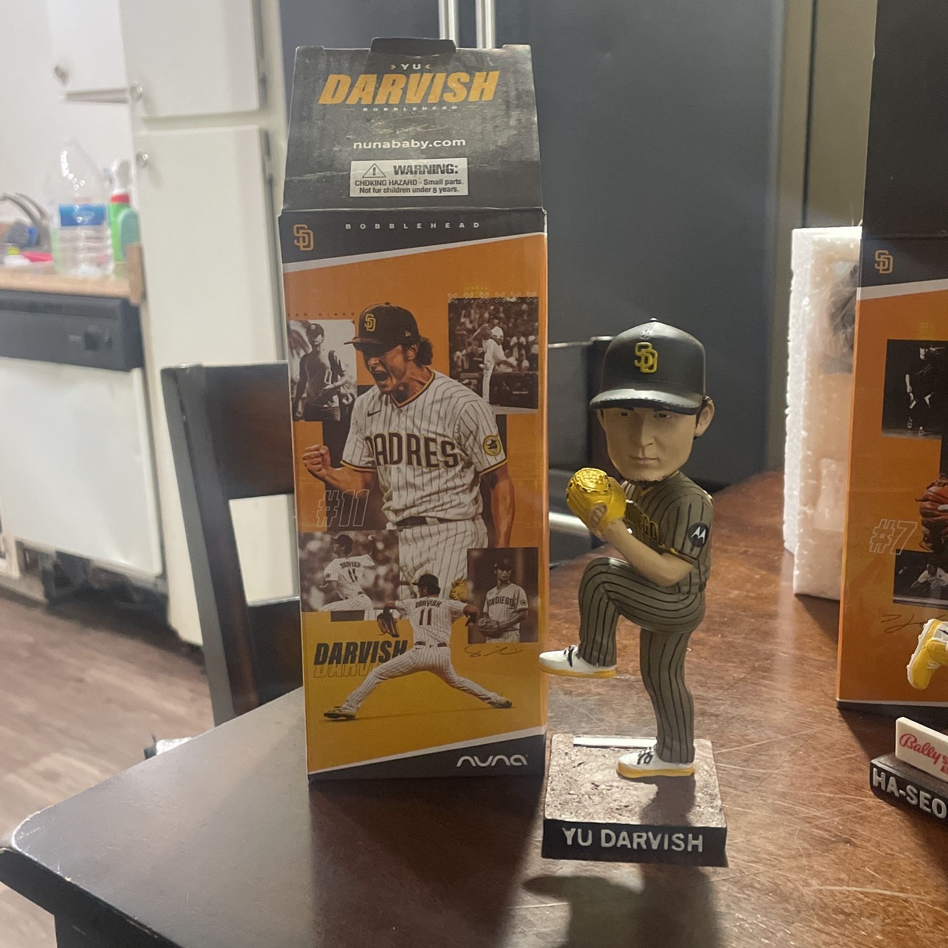 Darvish-ha Aseong Kim-manny Machado And Tatis Jr Bobble heads