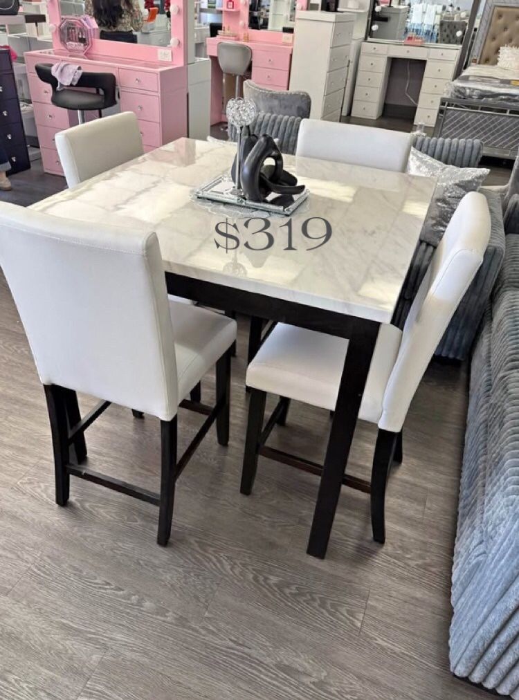 On Sale‼️ 5-Pc White Counter Height Dining Set