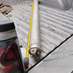 Driveshaft 99 To 06 Chevy Silverado Ext Cab 76"