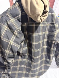 Dixxon flannel jacket size medium can fit large
