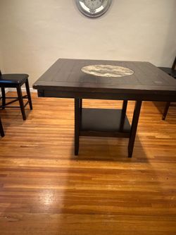 Lazy Susan Table