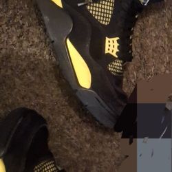 Jordan's Black And Yellow 
