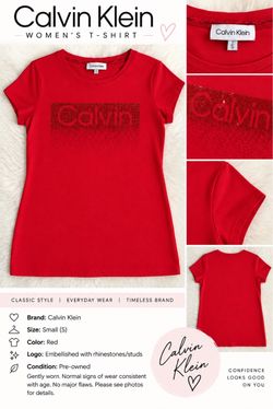 Calvin Klein Women's Red Graphic T-Shirt Small