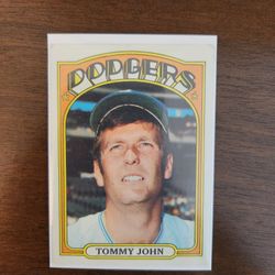 1972 TOPPS TOMMY JOHN BASEBALL CARD,  LOS ANGELES DODGERS, #264