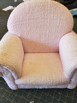 Little girl's pink chair