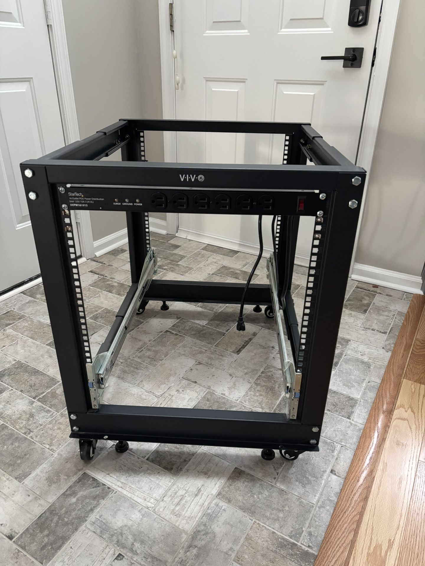 Vivo Open Frame Server Rack w/rack Shelf/SurgeProtector/Dell Power Rails