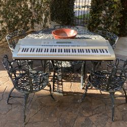 CASIO WK-200 76 Key Keyboard