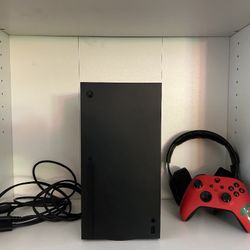Xbox Series X & Wireless Headset (*LIKE NEW*)