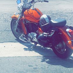 2002 Honda Shadow saber 1100