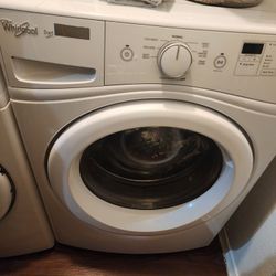 Whirpool Washer And Dryer  Duet