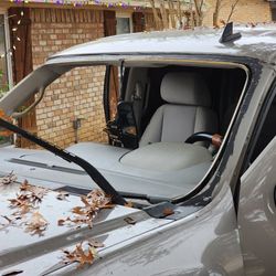 Windshield Replacement 