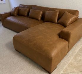 Free sectional sofa