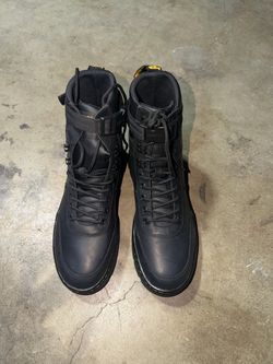 Dr martens comb tech 2 Wyoming leather men’s size 11