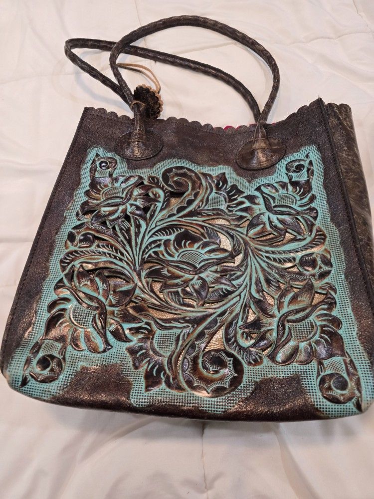 Patricia Knas Big Tote With Zipper