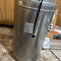 Max Fan Q-Max 12 Can Fan 