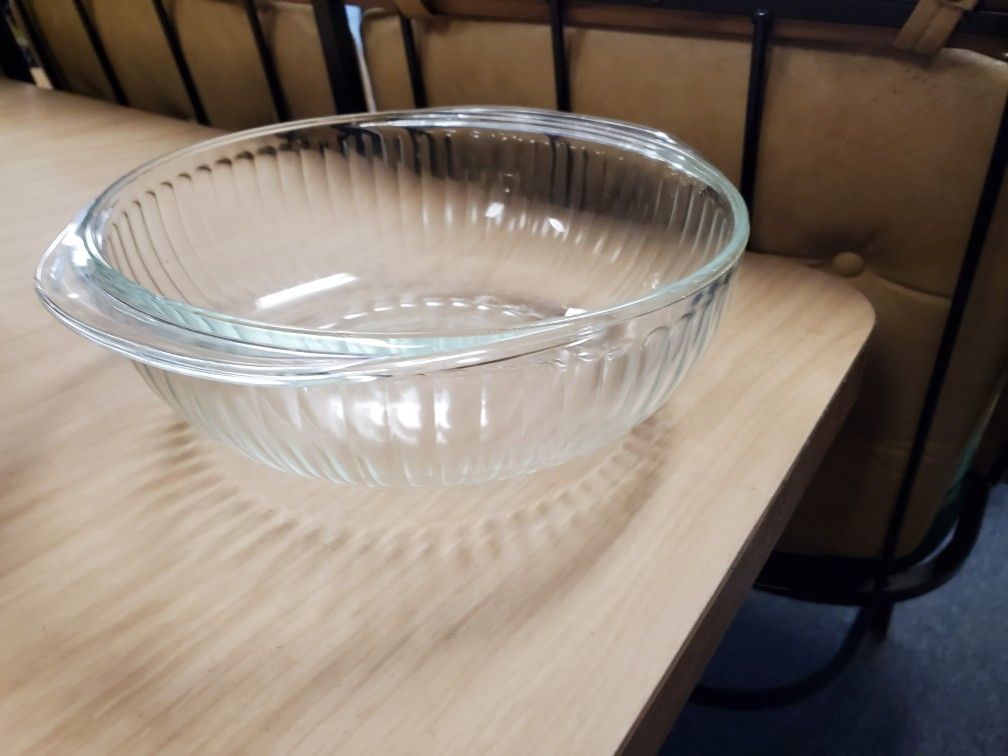 Pyrex dish