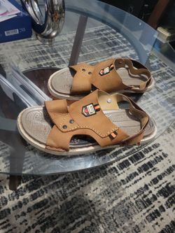 Men's Brown Sandles Size 10.5