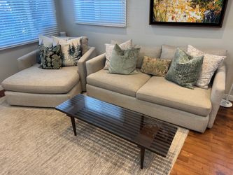 Crate and Barrel Lounge Sofa Chase Chair Set