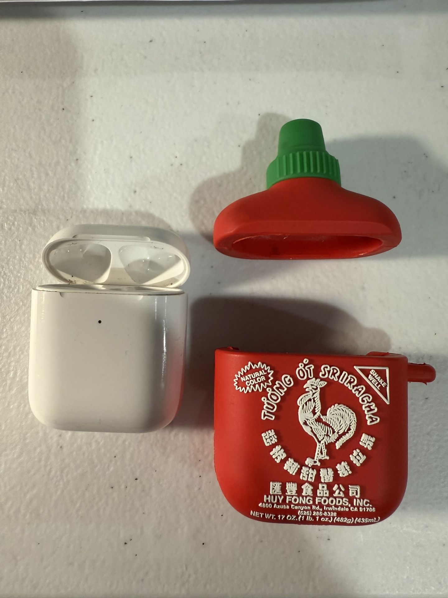 Charger and cover for Apple AirPods 2020